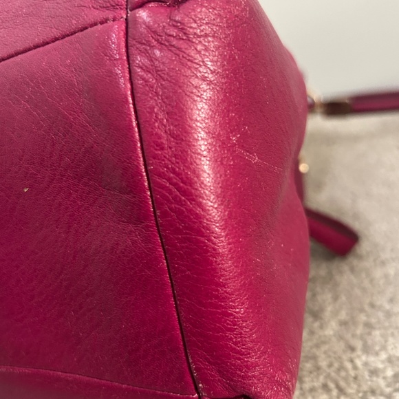 Coach Soft Leather "Edie" Handbag; Fuchsia, 2 Straps - Picture 6 of 13